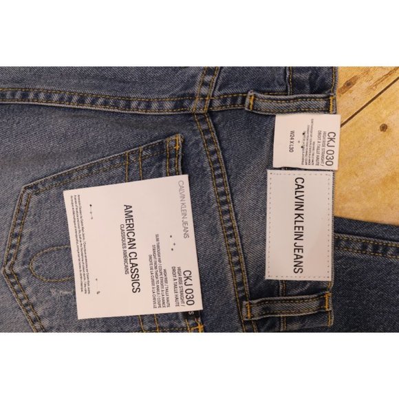 Calvin Klein High Rise Straight jeans Womens 24x30 - Picture 5 of 11